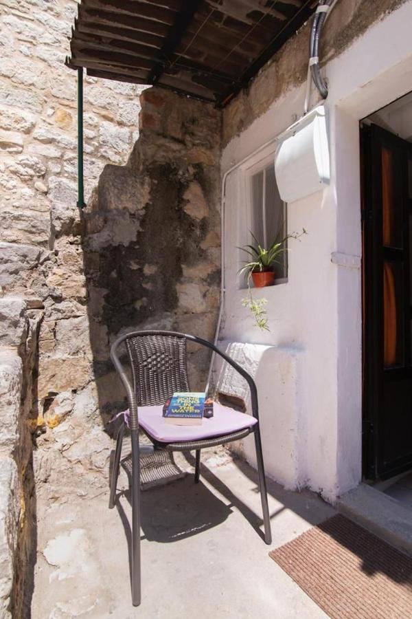 Central Apartment Rose In Hearth Of Split Extérieur photo